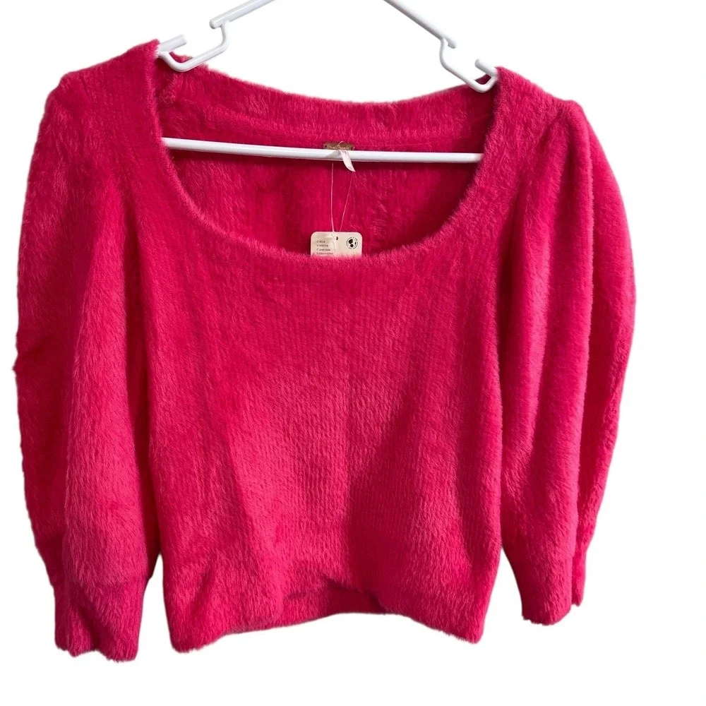 🔥Free People🩷🦋🩷 Pink Rose Fuzzy Puff Sleeve Square Neck Sweater‎ XS NEW$98